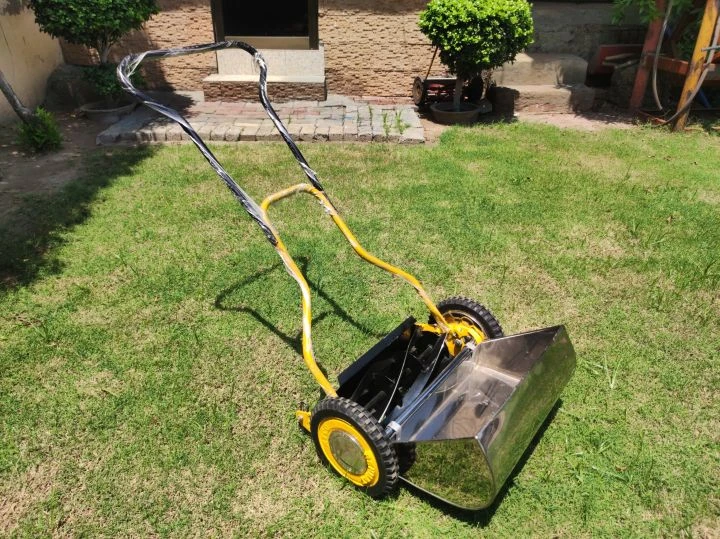 Manual Lawn Mower – Precision & Eco-Friendly